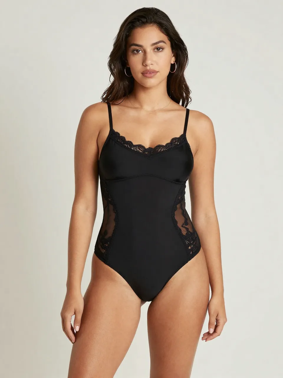 Боди черный красивый